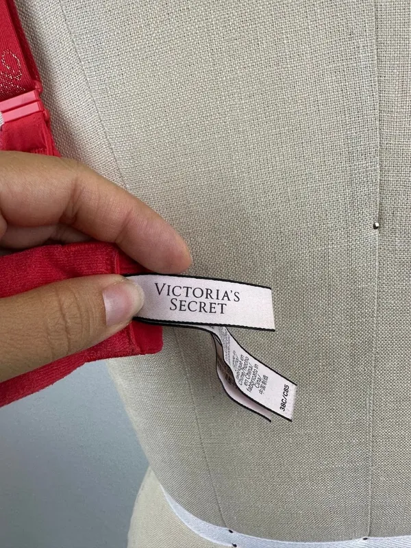 Victoria's Secret Red Push Up Bra Lace Straps 38C - Image 6