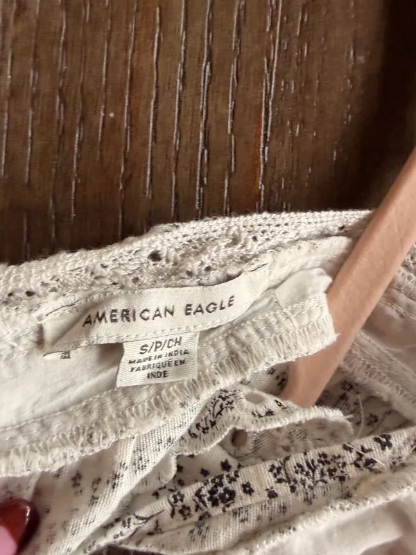 American Eagle Floral Tank Top - Image 5