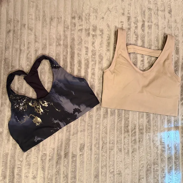 Old Navy & 90 Degree by Reflex Sports Bra Bundle Marble & Ribbed Tan Large - Image 2