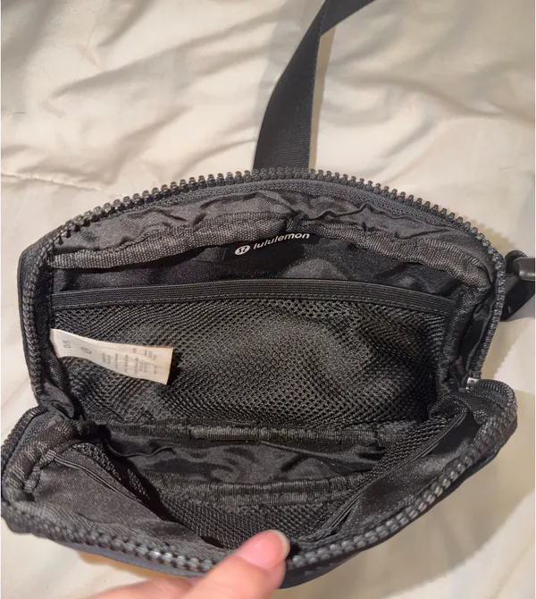 Lululemon Belt Bag - Image 4
