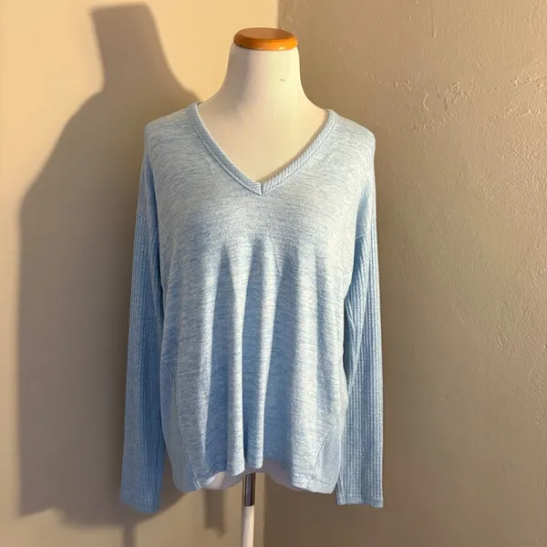 Rag & Bone Light Blue Heathered V-Neck Ribbed Long Sleeve Top Small - Image 2