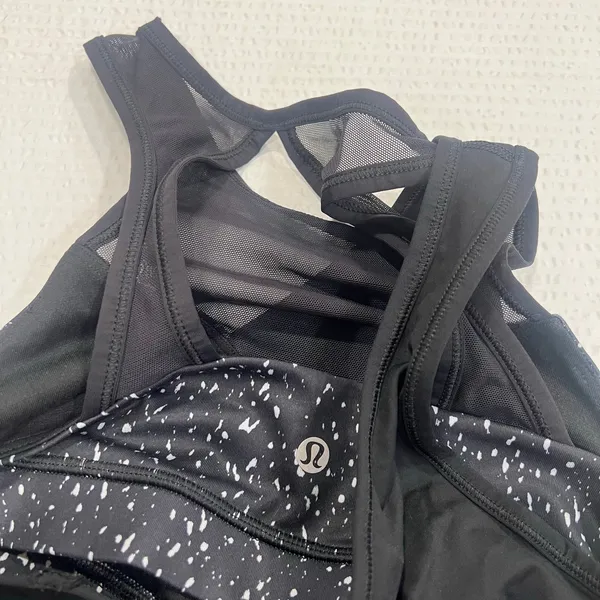 Lululemon Meshed Up Tank in black size 4 women - Image 4