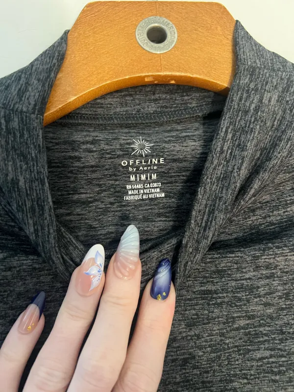 Aerie Offline Long Sleeve Workout Top - Image 2