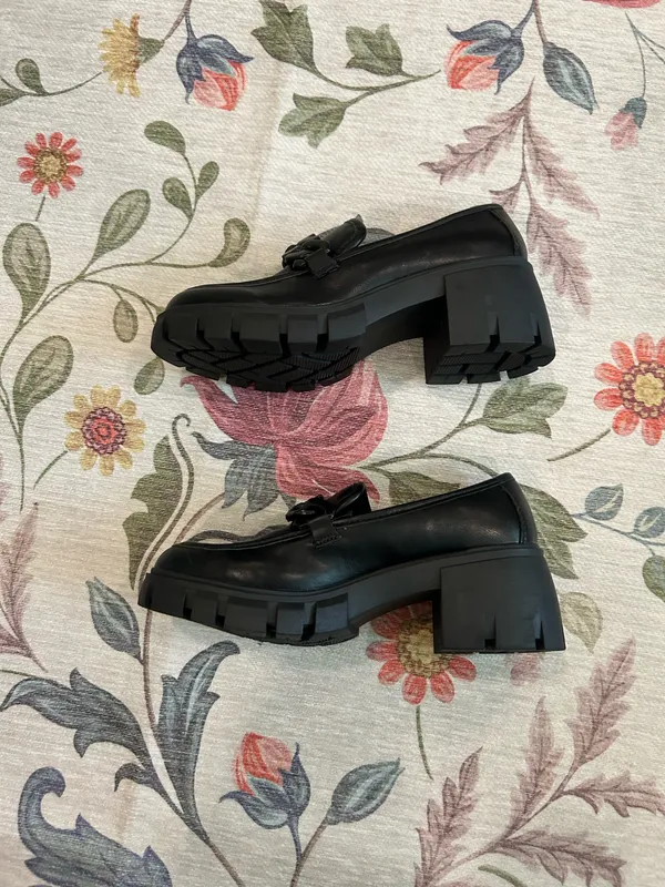 Madden Girl Chunky platform loafers - Image 3