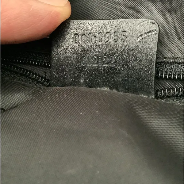 Authentic GUCCI hobo bag 🌹🌹🌹 - Image 7