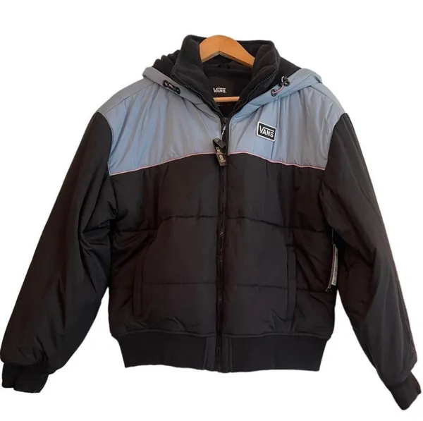 Hard Rain MTE Puffer Jacket Black And Blue - Image 5