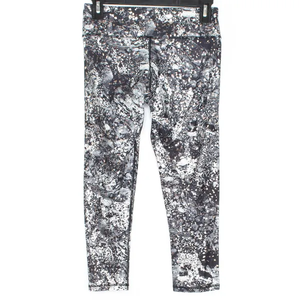 NWT Fabletics Leggings Crop‎ Yoga Athleisure Comfort Abstract Metallic Black XS - Image 2