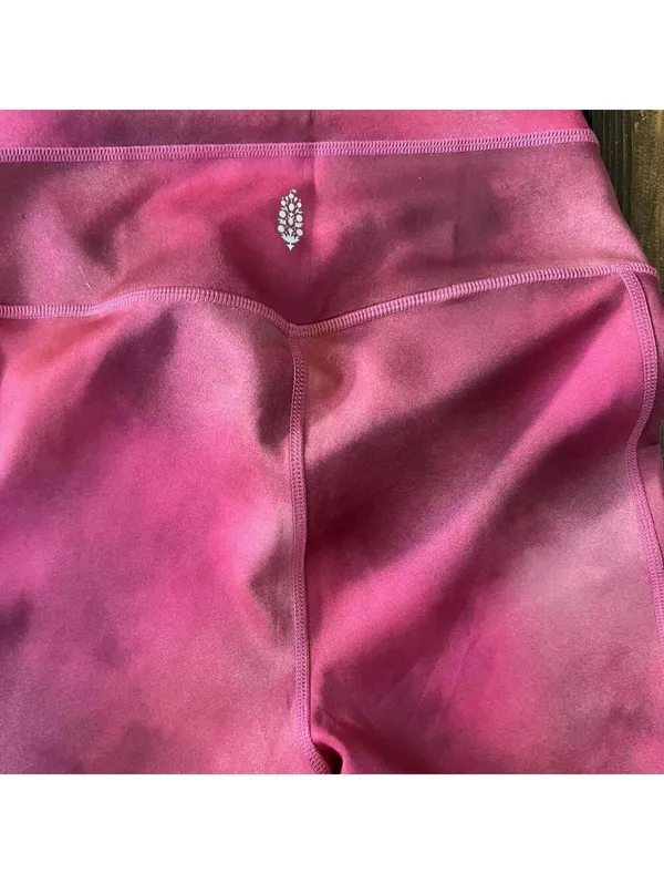 Free People Movement Pink Tie Dye Raw Hem Leggings Size Small 🌺 - Image 4