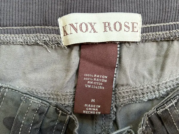 Knox Rose Camo Shorts - Image 3