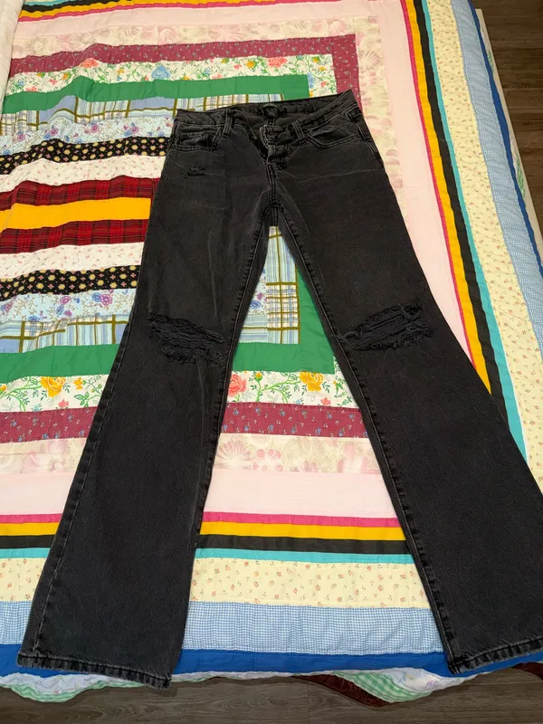 Wild Fable Low-Rise Bootcut Jeans - Image 2