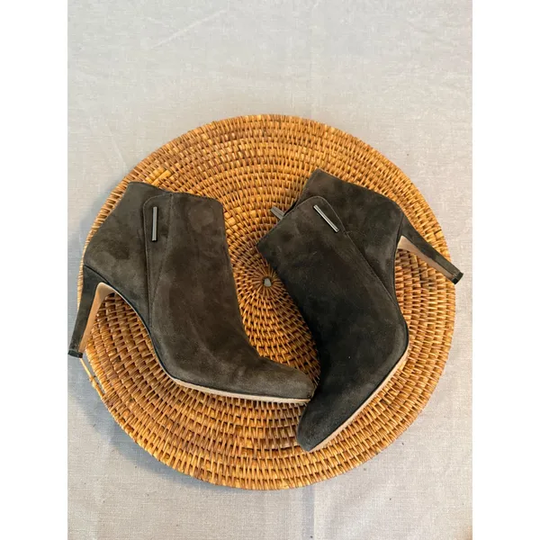 Vince Camuto Womens Dark Olive‎ Green Suede Stiletto Ankle Booties Pointed Toe - Image 5
