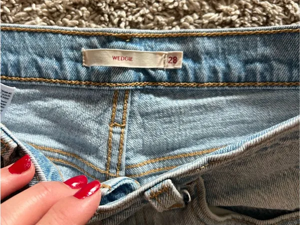 Levi's Light Blue Straight Leg Women's Jeans - Image 4