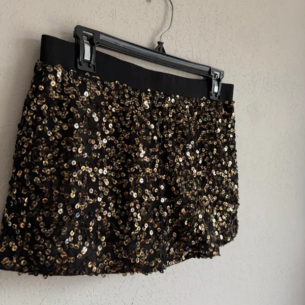 NWT Authentic Icon Festival Girl Bronze Sequin Short Womens M Sparkle Concert - Image 2