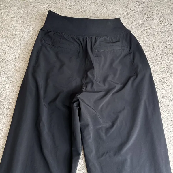 Women's‎ Athleta Size 4 Cardiff Pant Black Business Travel Cuff Ankle - Image 6