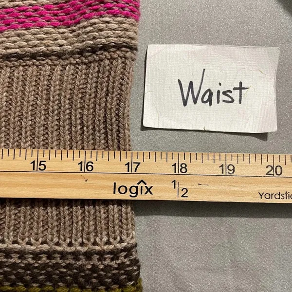 Old Navy Y2K Sweater Size Medium Striped Short Sleeve Lambswool Button Cardigan - Image 9