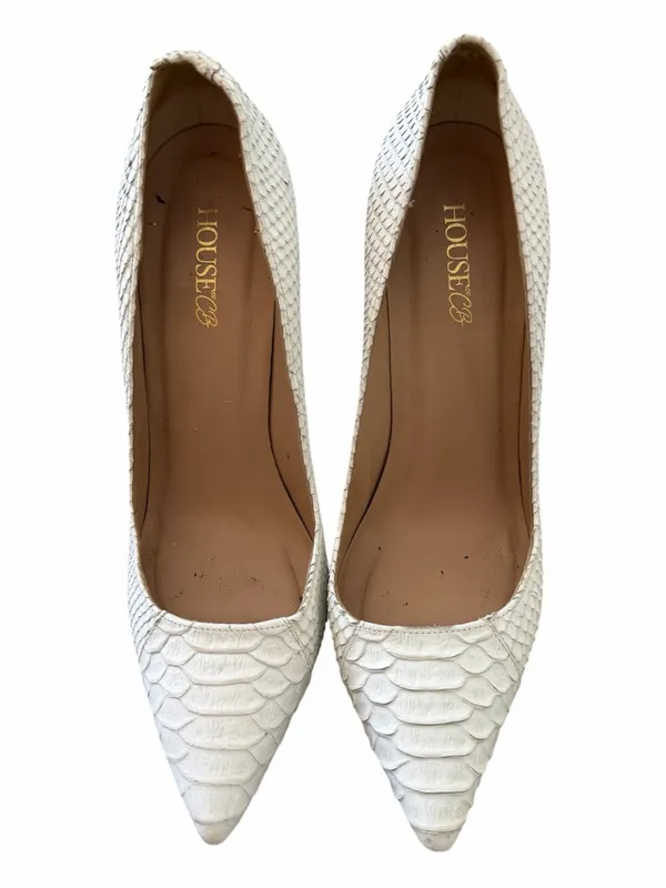 House of CB White Python Pointy Pumps Women’s 39 / 8.5 - Image 2