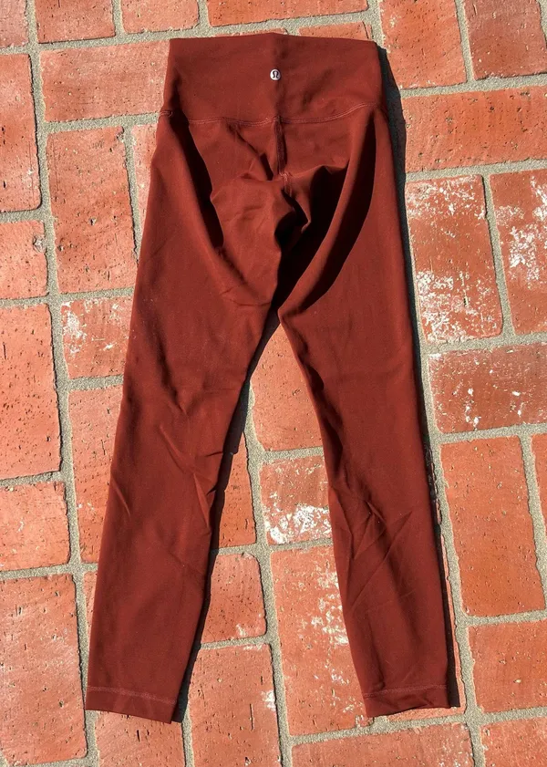 Lululemon Wunder Under Leggings Size 4 - Image 2