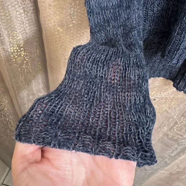 Vintage Abercrombie & Fitch Navy Blue Knit Distressed Boho Grunge Sweater XS/S - Image 4