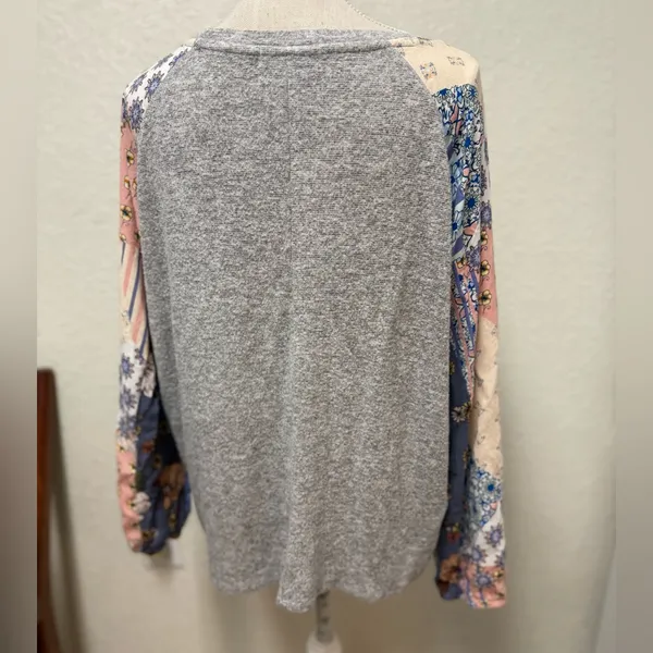 FREEBIRD Heather Gray Knit Top Size XL - Image 14