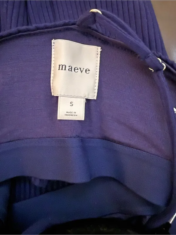 Maeve Ribbed Halter Tank in Navy with Silver Hardware - Image 7