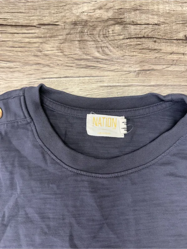 Nation LTD dark gray crew neck t shirt size xs - Image 4