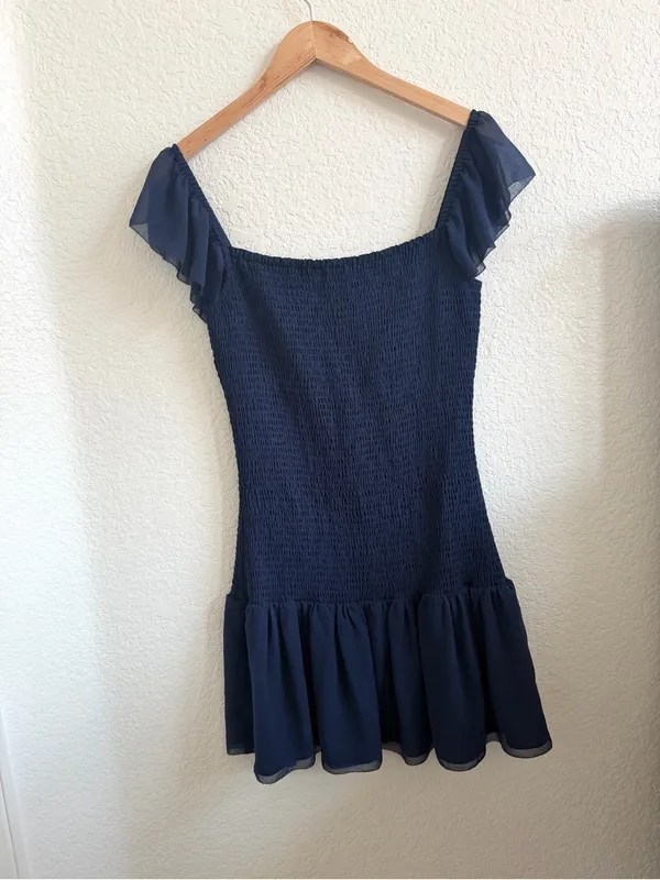 ARITZIA Wilfred Eldorado Mini Dress Smocked Square Neckline M - Image 5