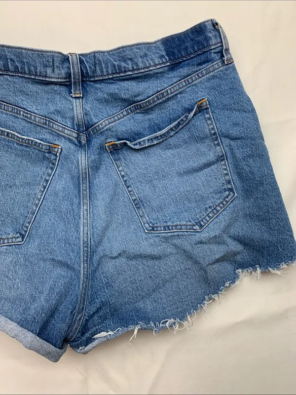 Abercrombie & Fitch 16 33 90s relaxed high rise Medium Blue Denim Cutoff Shorts - Image 8