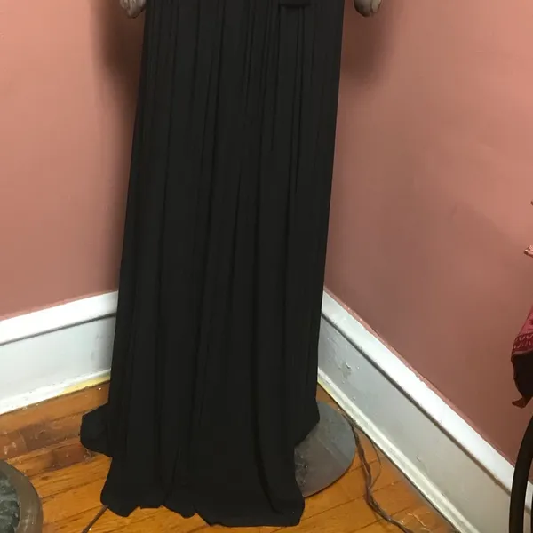 BCBGMAXAZRIA Vienna Gown - Image 3