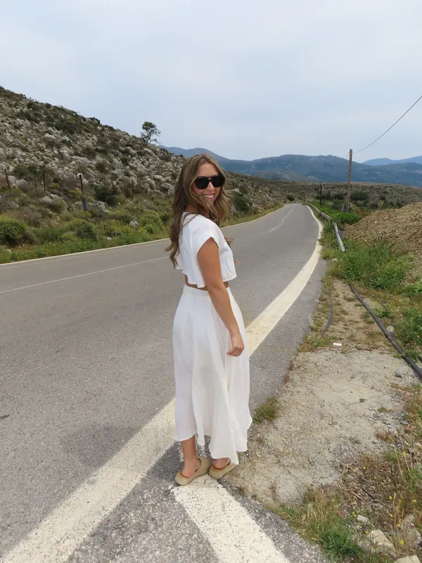 Mabel White two piece set - Image 2