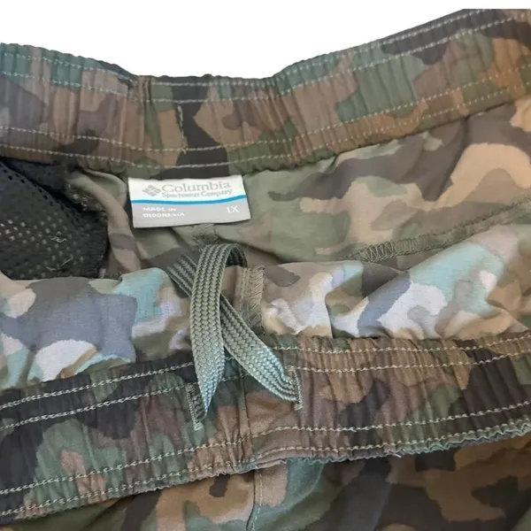 NWT COLUMBIA Camo Print Shorts Womens Size 1X Regular Fit Pockets and Drawstring - Image 7