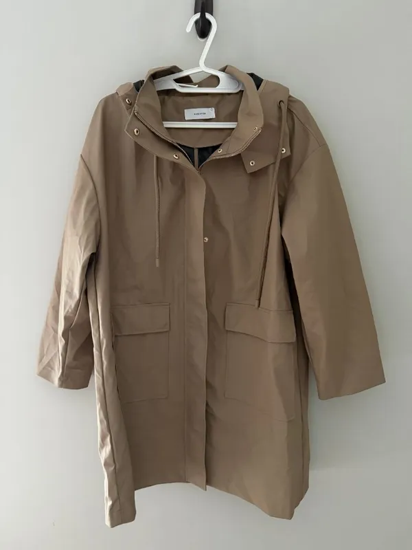 Reserved Oversized Long Hooded Raincoat Women’s L Tan - Image 3
