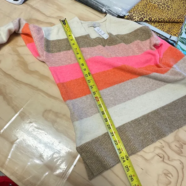 NWT LOFT Women's XS‎ V-Neck Striped Knit Sweater Pink Orange Cream Multi Color - Image 11