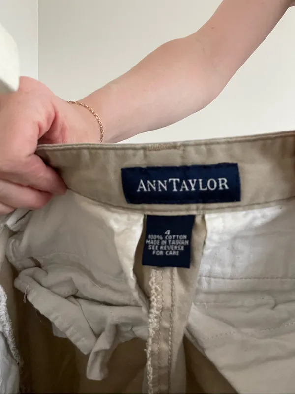 Vintage Ann Taylor Classic High-Rise Khaki Women’s Shorts - Image 6