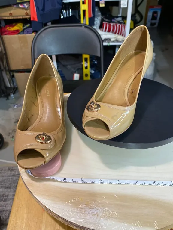 Coach Perry Peep Toe Wedge Sz 5.5 - Image 10