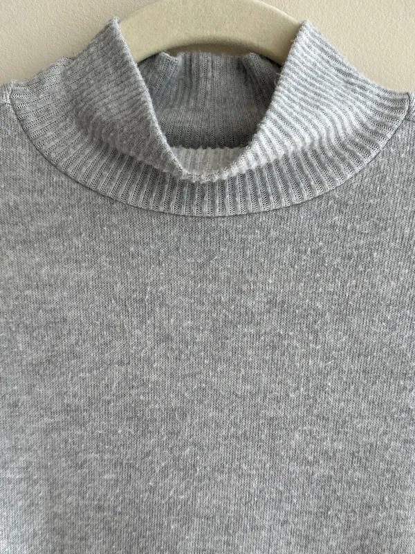 Lucky Brand Mockneck Heather Grey Cozy Stretch Sweater Top, Size Small - Image 11