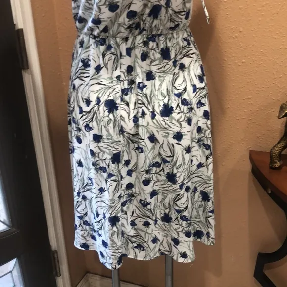 Zara white and blue floral dress - Image 7