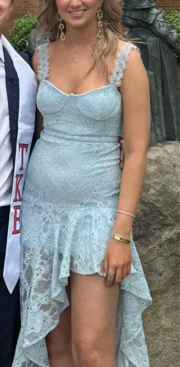 Showpo LEURAH SWEETHEART ASYMMETRIC MIDI DRESS IN PALE BLUE - Image 4