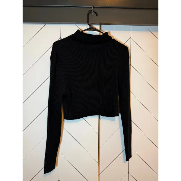 Stitch Drop Womens Large Black Ribbed Knit Turtle Neck Long Sleeve Crop Sweater - Image 3