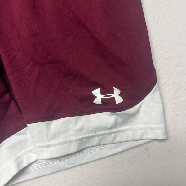 Under Armour Maroon Athletic Shorts Drawstring Men’s Large - Image 2