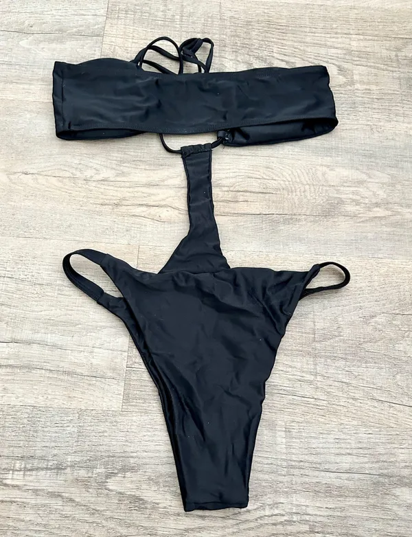 Matte Collection black cut out one piece bikini size M. - Image 4