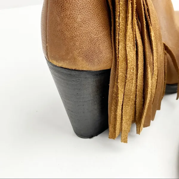 STEVE MADDEN Woodstock Distressed Leather Upper Fringe Booties Size 6.5 Boho - Image 5