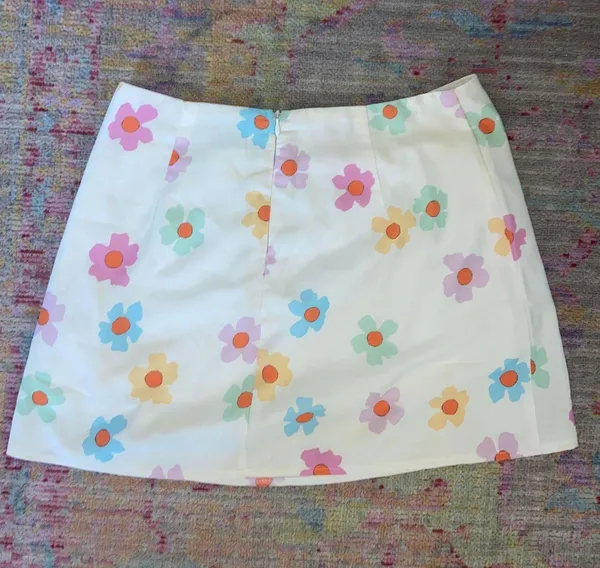 Flower Skirt - Image 4