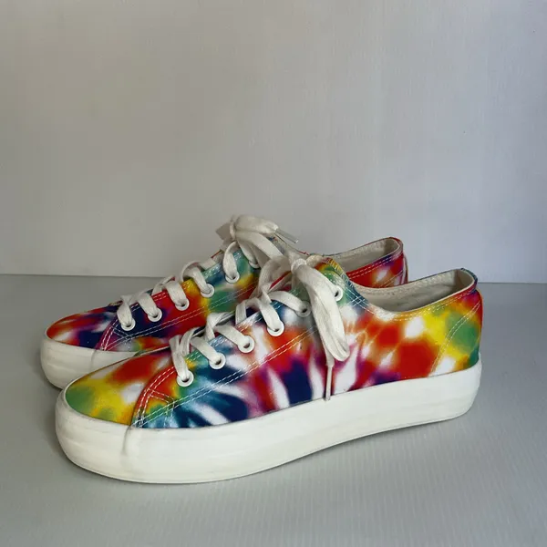 Restricted Tie Dye Platform Sneakers Women’s Size 9 Lace Up Canvas Shoes - Image 2