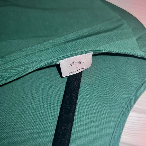Aritzia Wilfred Tie Top - Image 2
