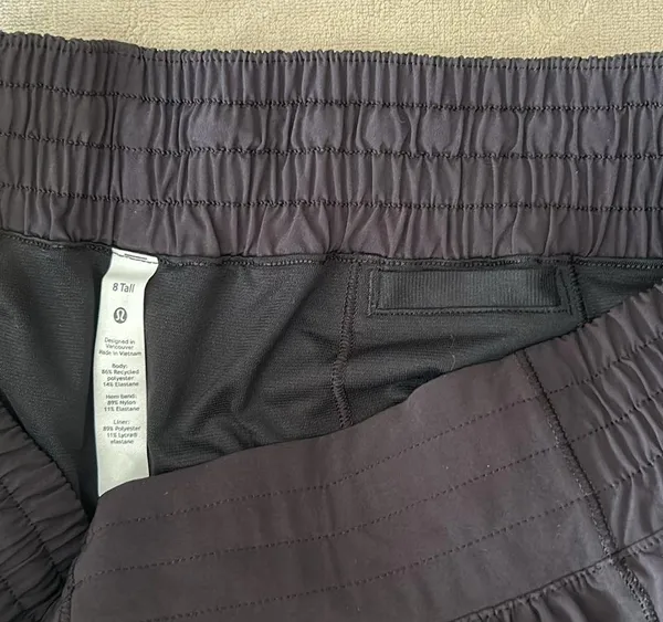 Lululemon running shorts - Image 4