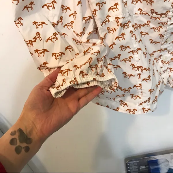 NWT Aritzia Little Moon Horse Print Puff Sleeve Square Neck Blouse L - Image 9