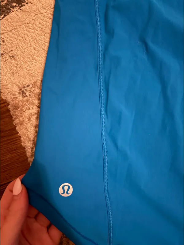 Lululemon tank top - Image 3