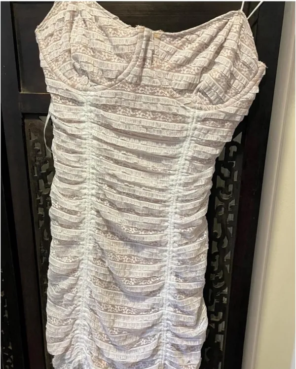 For love & lemons fondant ruched lace dress - Image 4