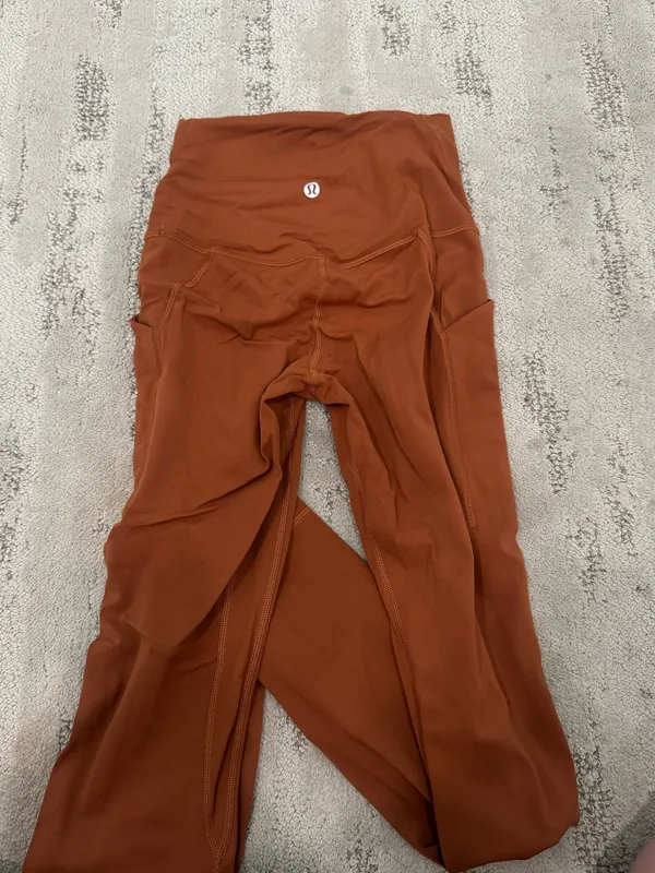 Lululemon Fast and Free High-Rise Tights in the color Dark Terracotta or Butternut Brown. - Image 2