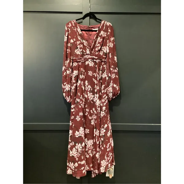 Mac Duggal Floral Chiffon maxi Gown v neck dress size 6 - Image 2
